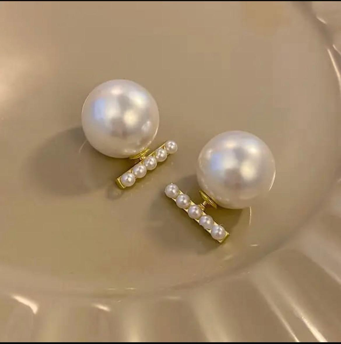 Dual Pearl Bar Stud Earrings