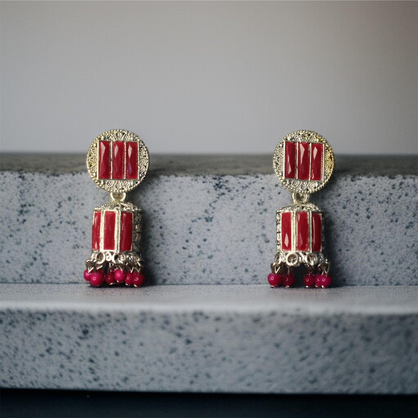 Scarlet Heritage earring