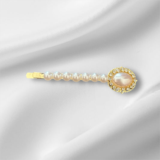 Pearl Royale Hair Clip
