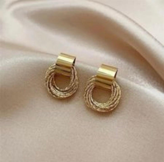 Elegant Gold Twisted Hoop Stud Earrings
