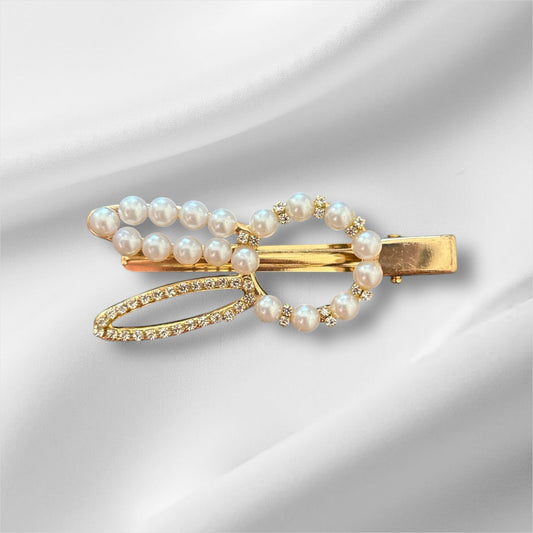 Pearl Bunny Hair Clip
