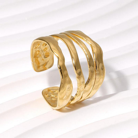 Golden Wave Textured Band