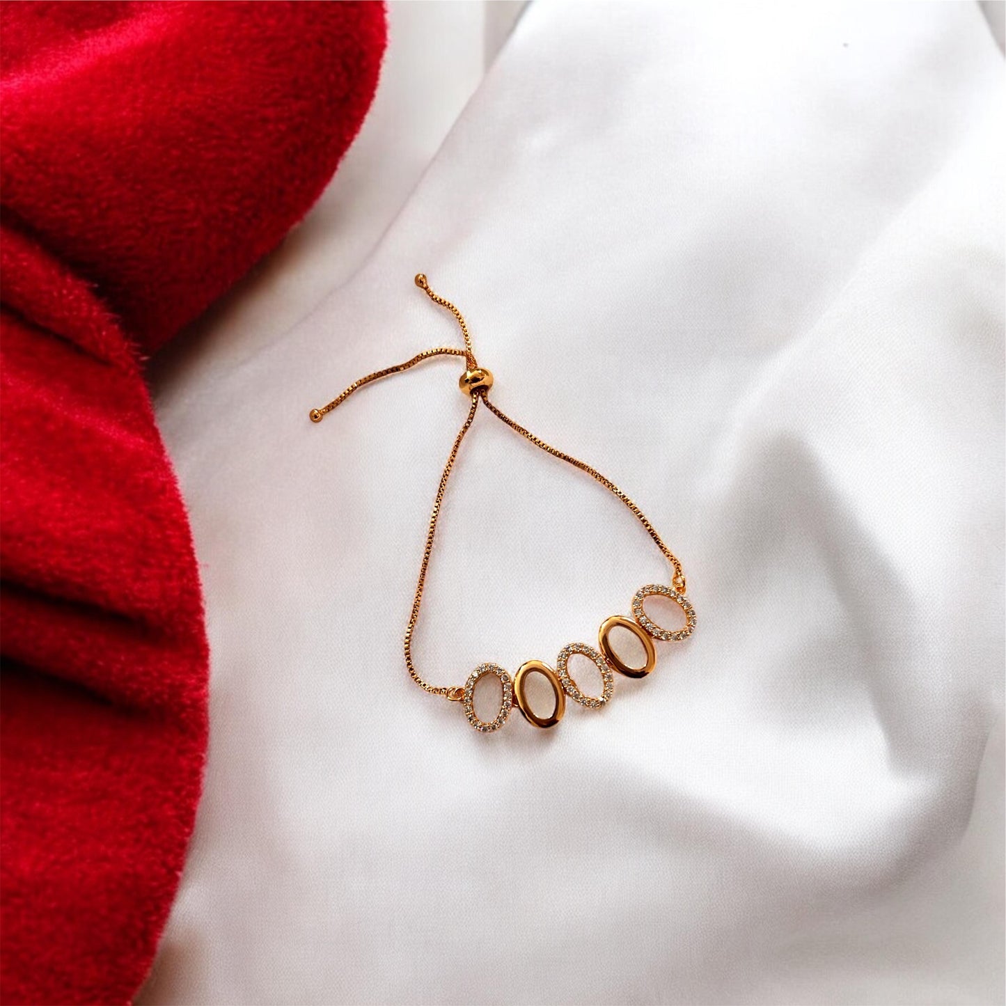 Golden Elegance Oval Bracelet