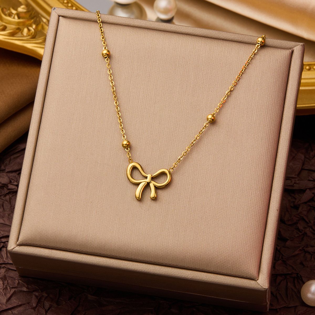 Golden Bow Necklace
